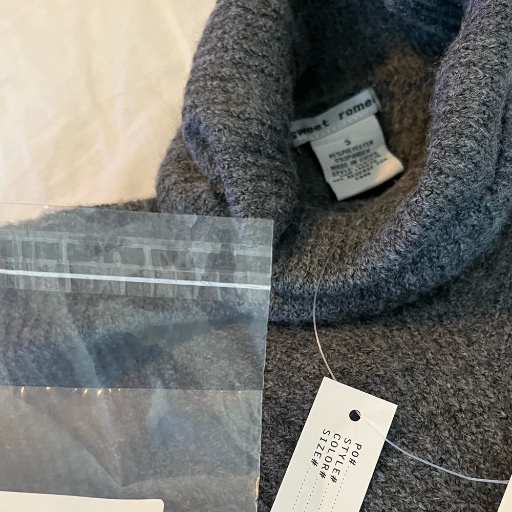 Sweet Romeo Sweater - Picture 7 of 7